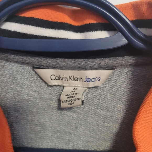 Calvin Klein Zip Up - Picture 3 of 4